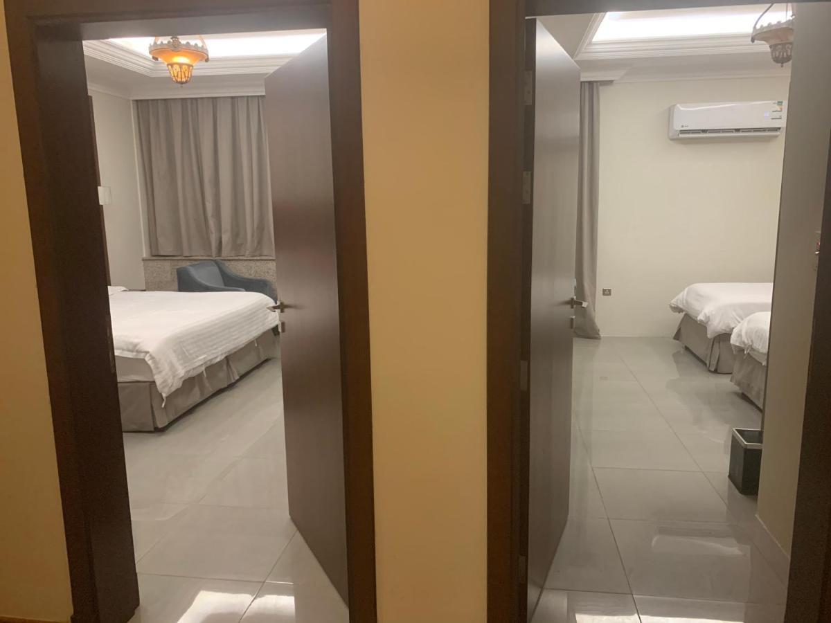Jeddah Lake Hotel Exteriör bild